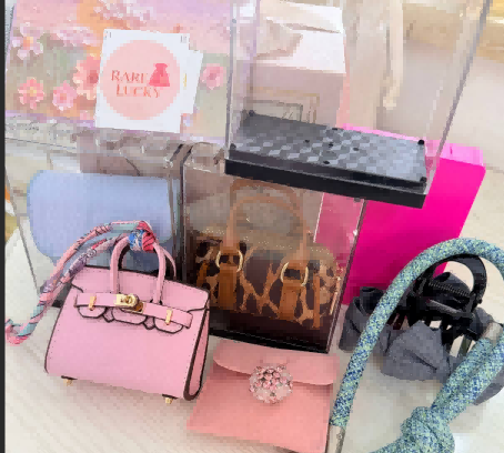 She Asked What the Mini Bags Were Actually For