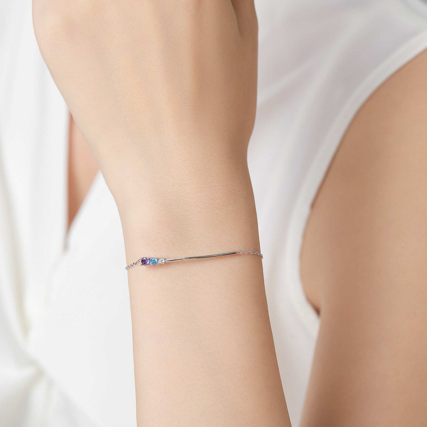 RareLucky Pastel Three-Stone Curved Bar S925 Bracelet