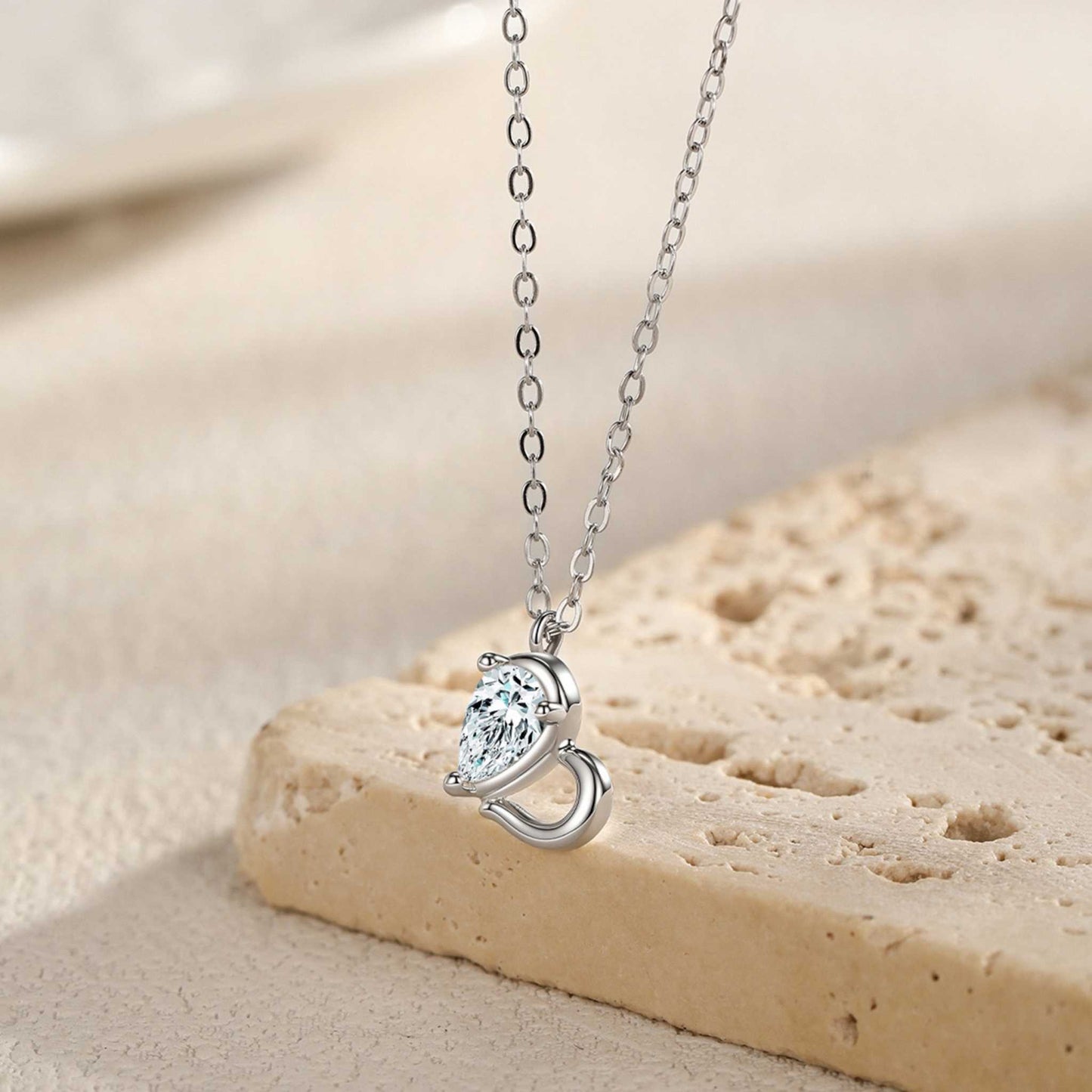 RareLucky Pear-Cut Loop S925 Necklace