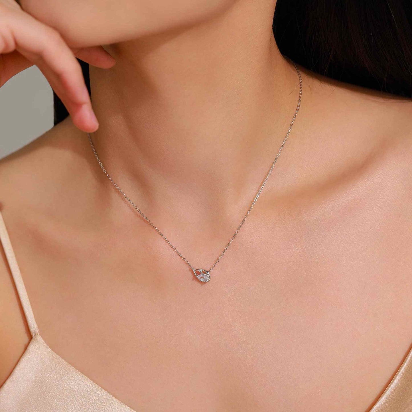 RareLucky Teardrop Outline S925 Necklace