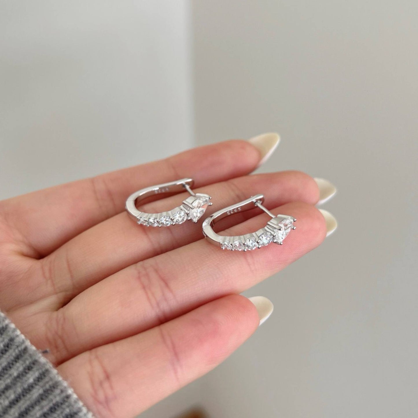RareLucky Moissanite Earrings Collection