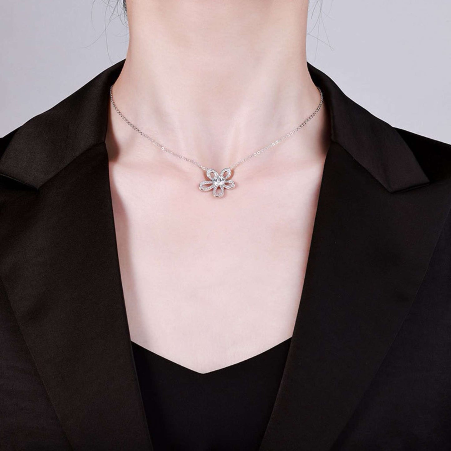 RareLucky Openwork Bloom Moissanite Set