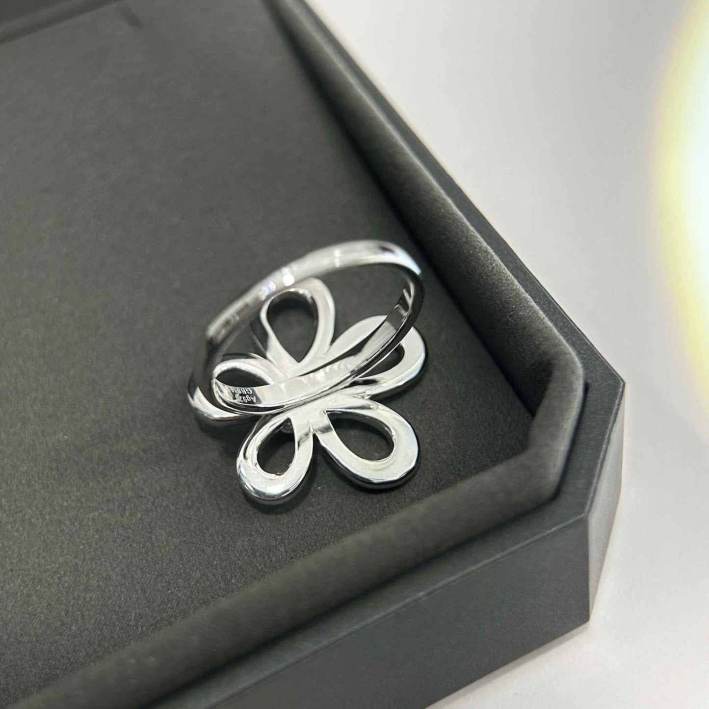RareLucky Openwork Bloom Moissanite Set