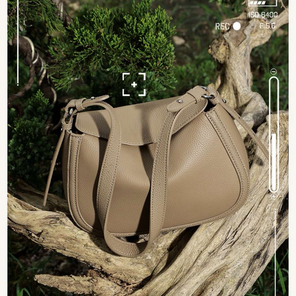 Top-Grain Leather Baguette Shell Shoulder Bag