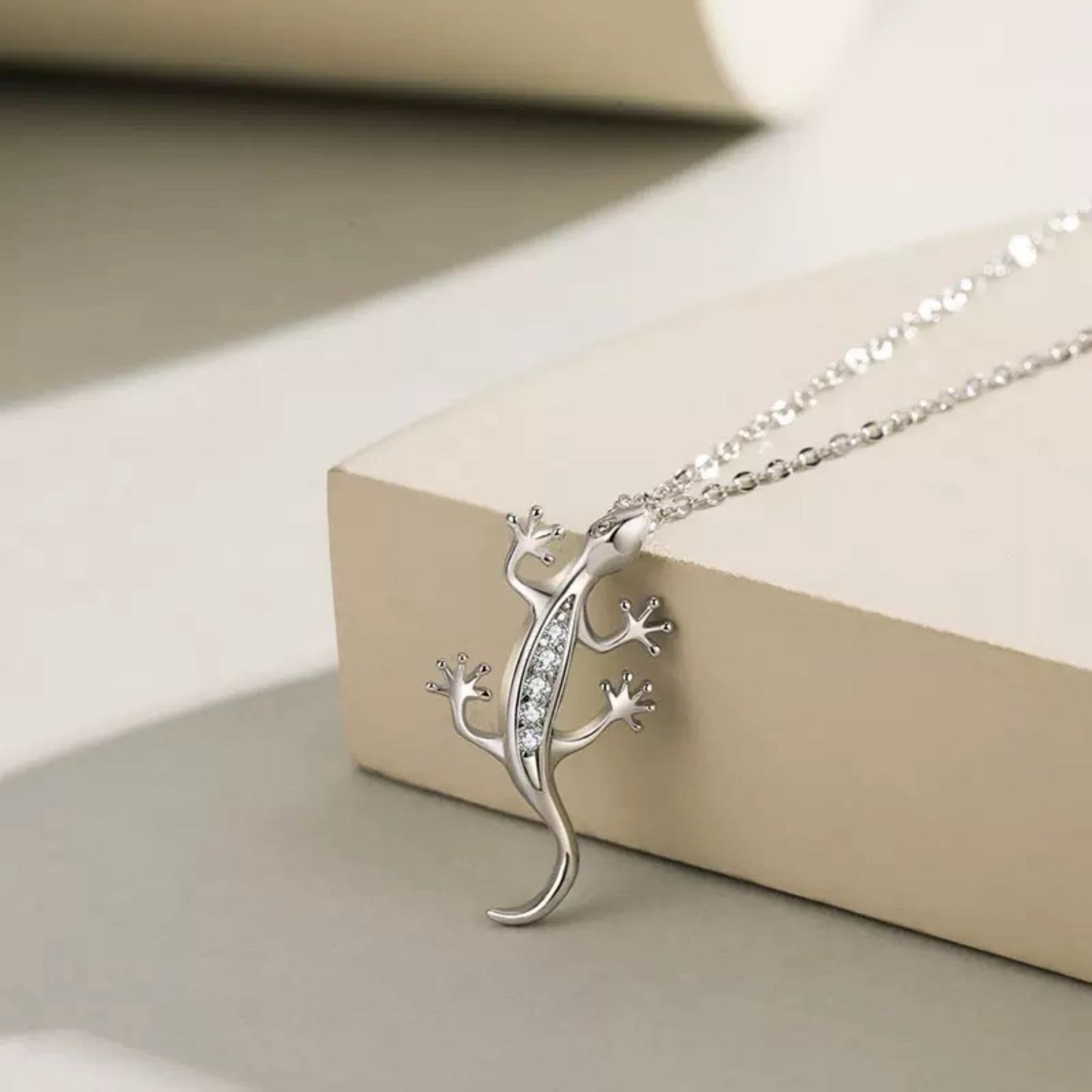 RareLucky Silver Gecko S925 Necklace