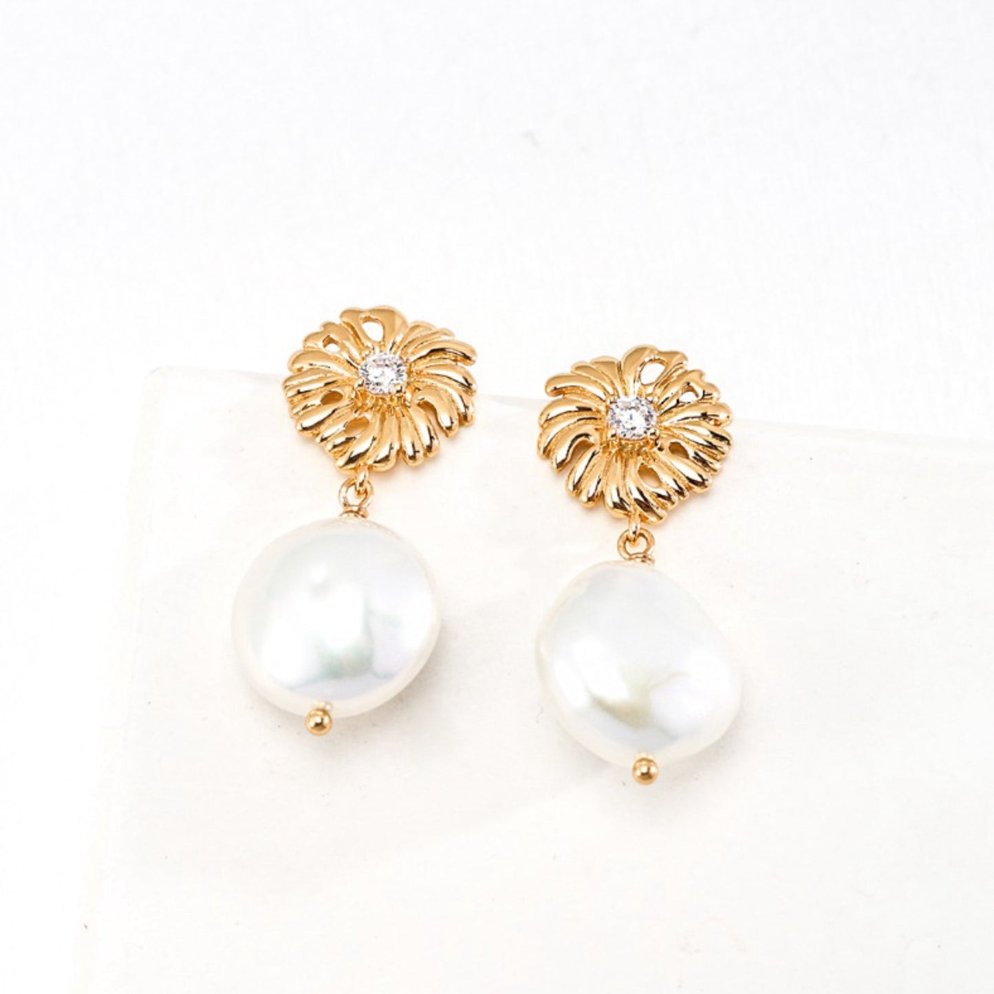 Golden Bloom Pearl Jewelry